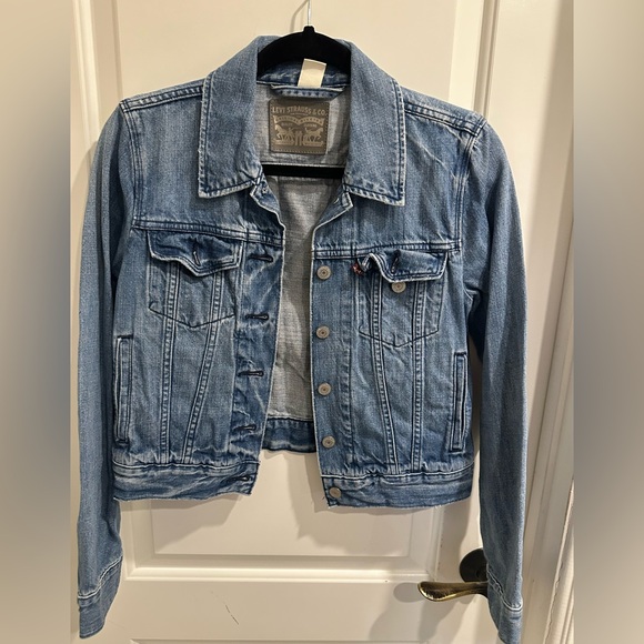 Levi's Jackets & Blazers - Levi's Blue Denim Women’s Jacket size Small